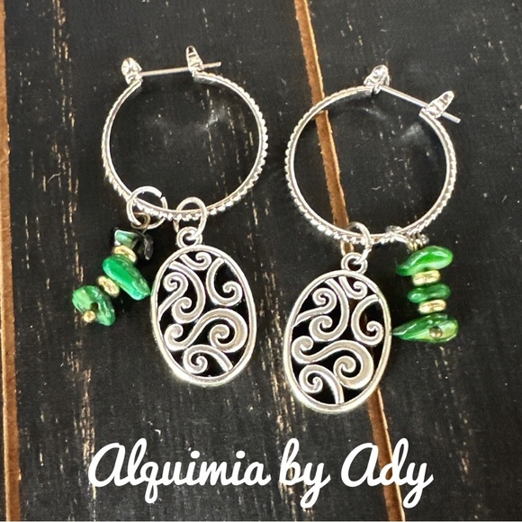 Alquimia Silver and Green Earrings - Picture 1 of 1